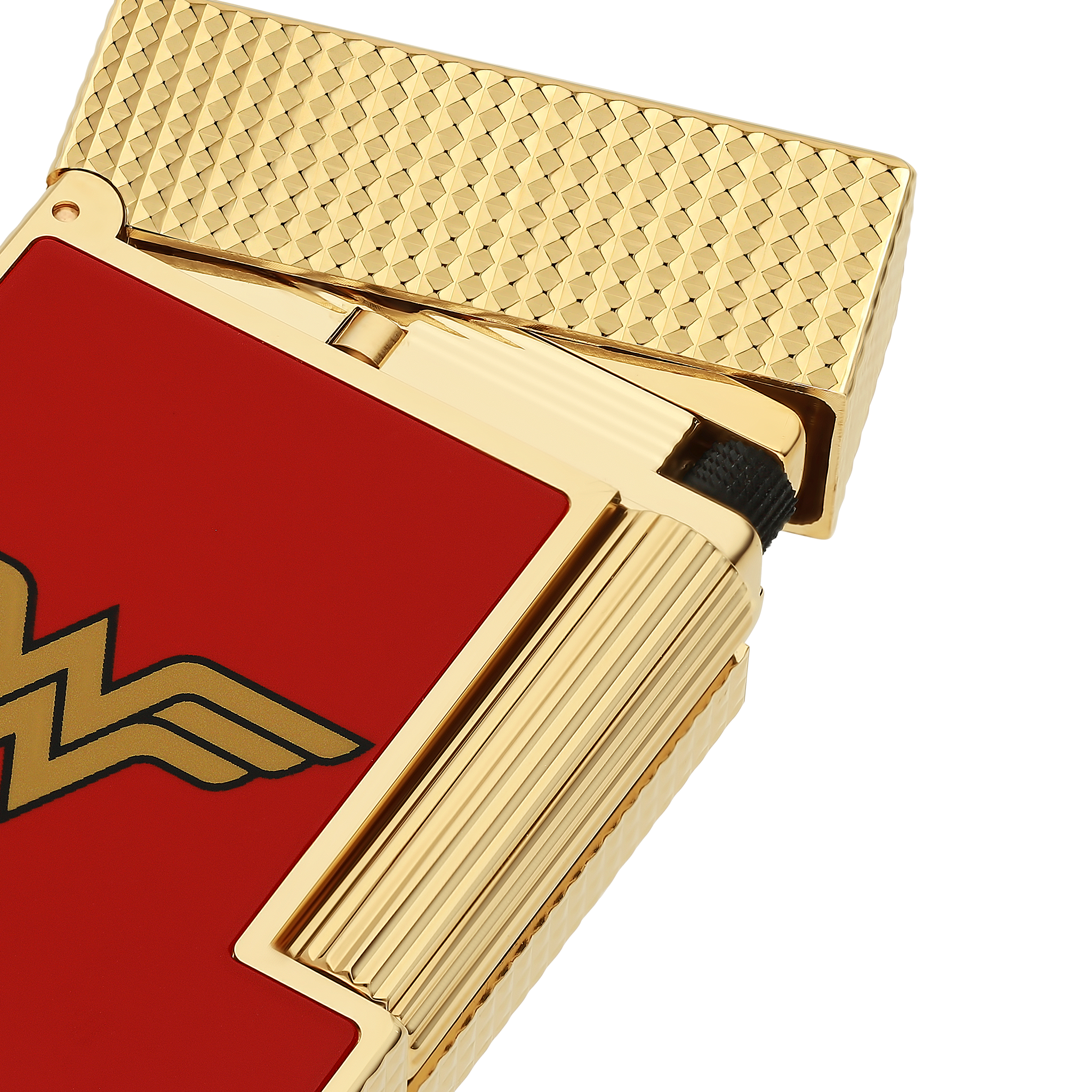Lacquered lighter