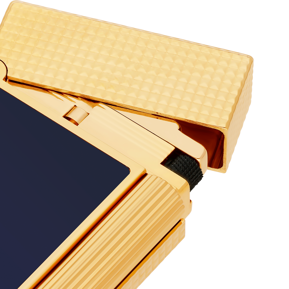 Lacquered lighter