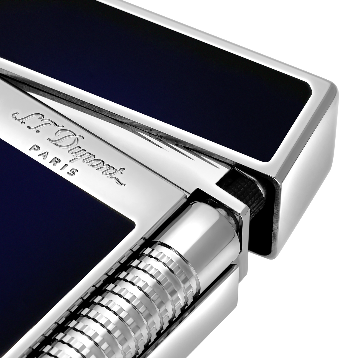 Lacquered lighter